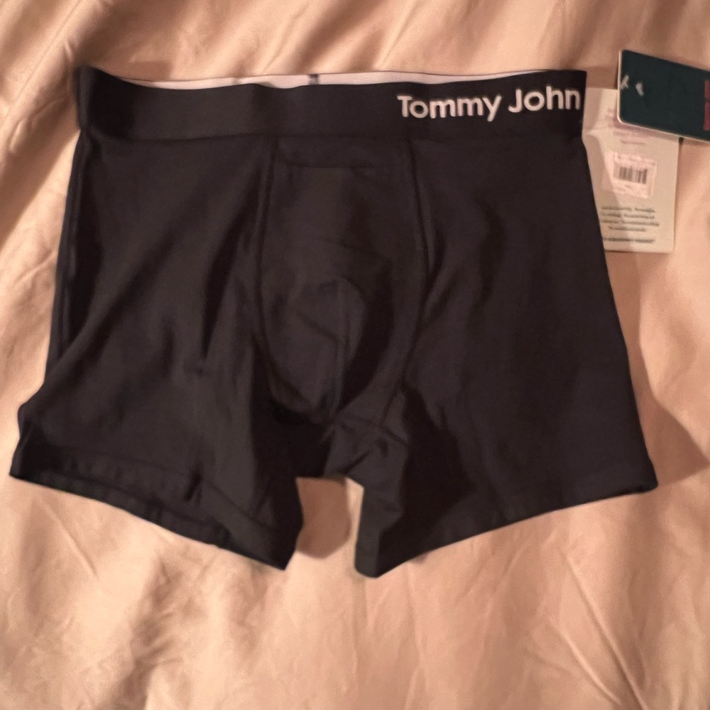 Brand new Tommy John, cool cotton men’s underwear. Size small.